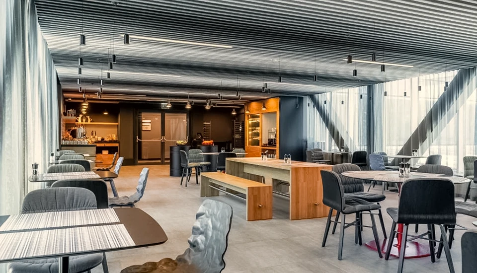 هتل رادیوس تفلیس